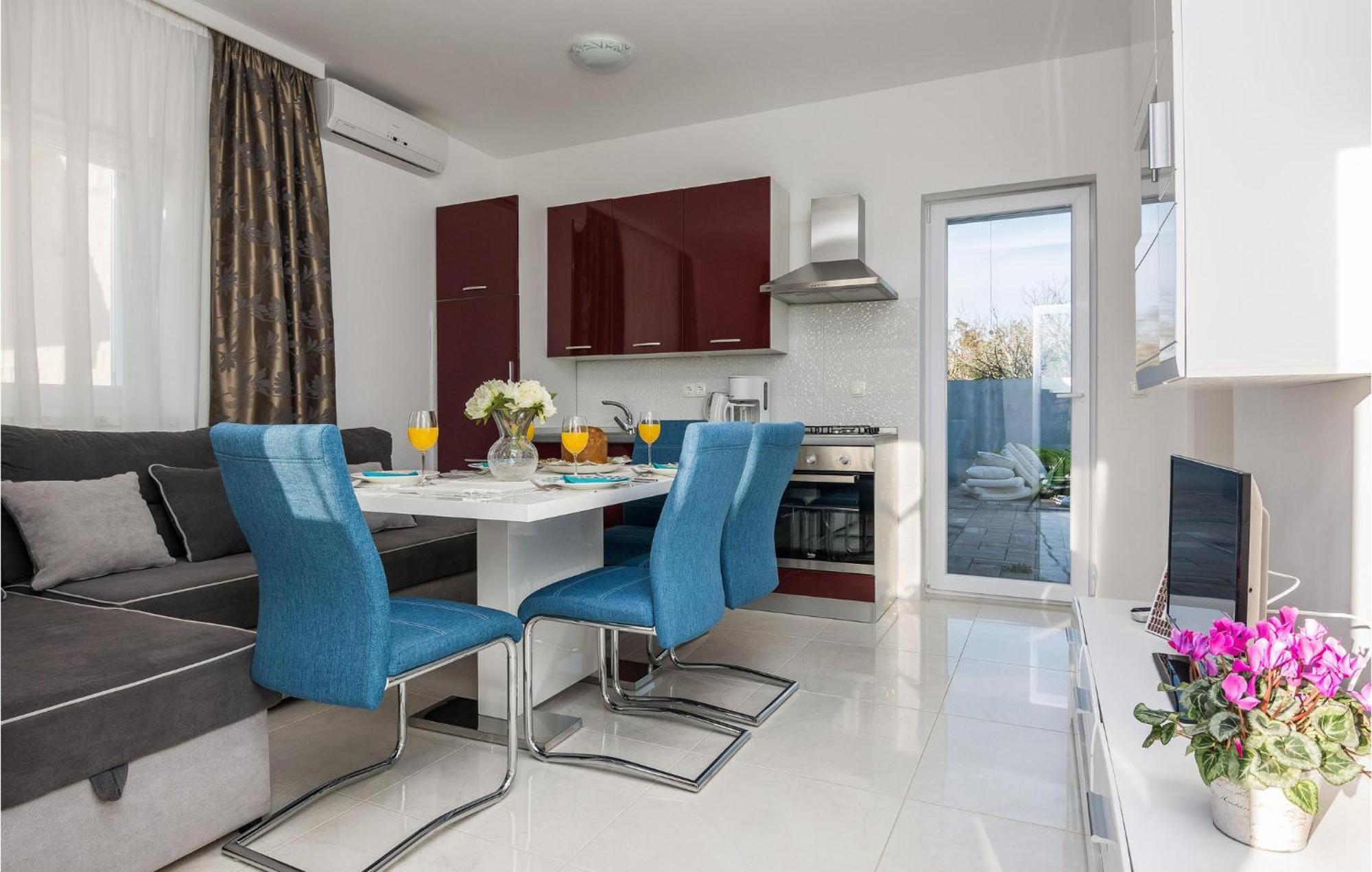 Beautiful Home In Privlaka With Wifi Exterior photo