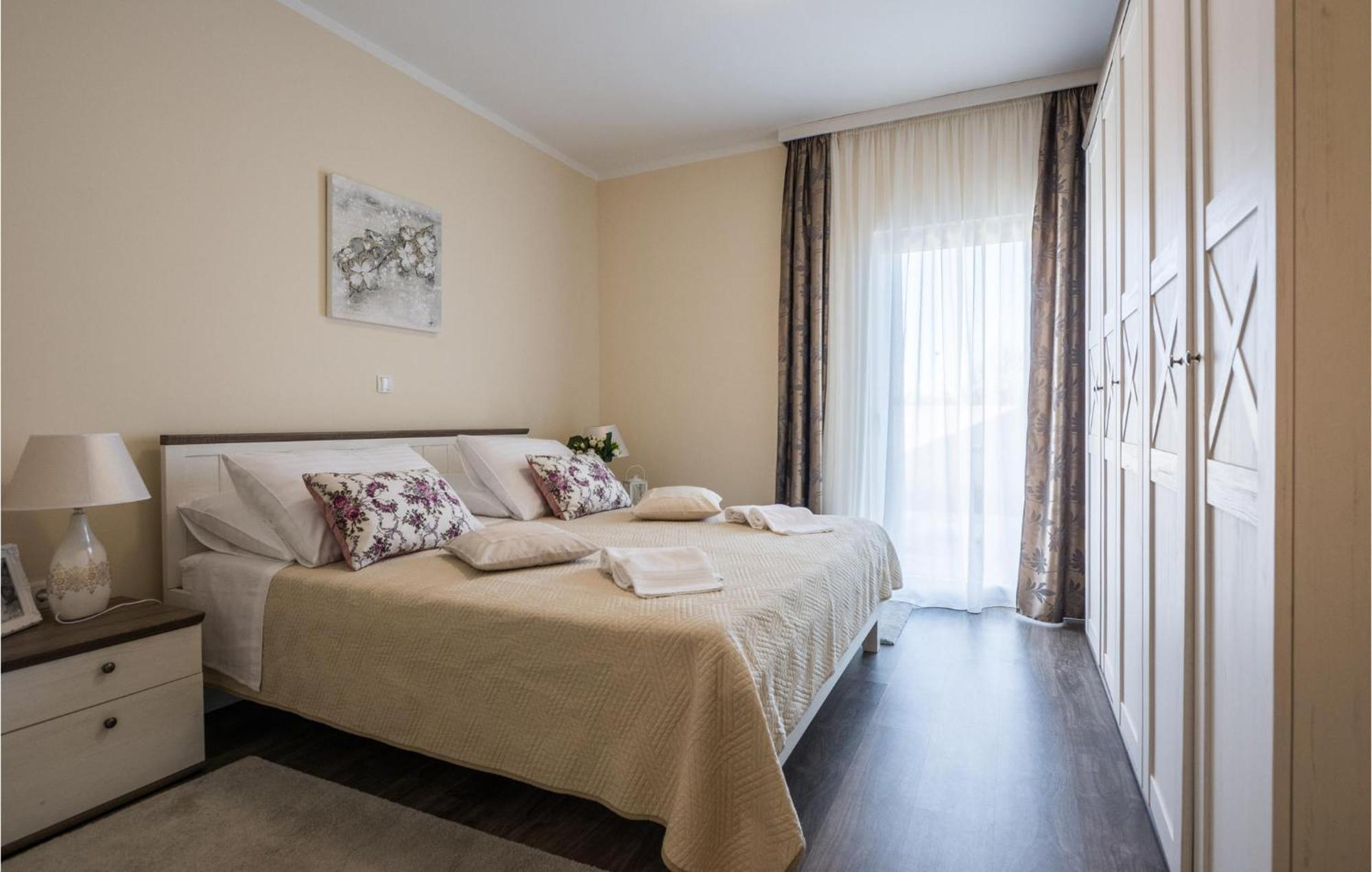 Beautiful Home In Privlaka With Wifi Exterior photo