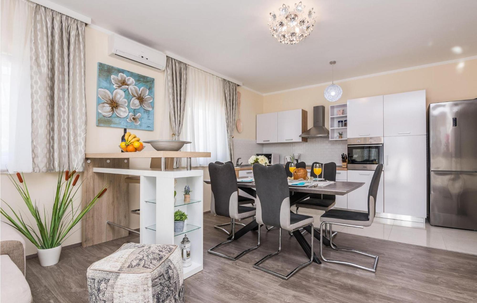 Beautiful Home In Privlaka With Wifi Exterior photo